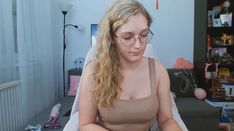 LunaNicole  10-08-2022